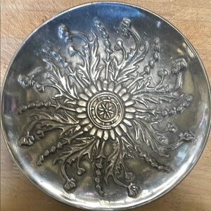 Mariposa Silver Floral Serveware